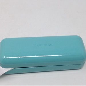 Tiffany & CO nice  blue eyeglass or sunglass case